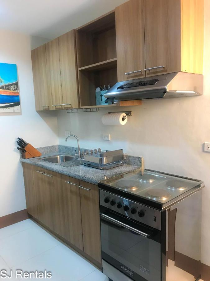 2 Bedroom Condo @ Midpoint Residences W/ City View มันดาเวซิตี้ ภายนอก รูปภาพ